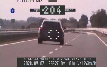 204 km/h-val száguldott egy kocsi Somogybabodnál