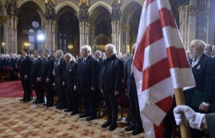 Nem adják át március 15-e alkalmából a Kossuth- és a Széchenyi-díjakat