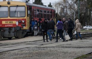 Kiderült, milyen vonatpótló buszok járnak majd Somogyszob és Nagyatád között