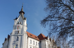 A gazdasági élet vezetőivel egyeztetett Szita Károly