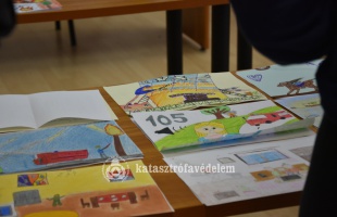 Górcső alatt a somogyi diákok alkotásai