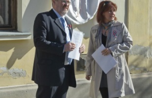 Emléktáblát állítottak Ispánkinak