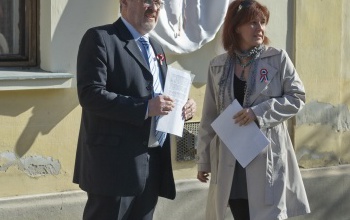 Emléktáblát állítottak Ispánkinak
