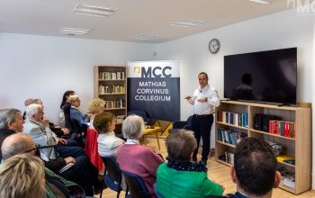 Kaposvárra is kiterjeszti képzéseit a Mathias Corvinus Collegium