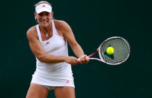 Babos újra döntős párosban Wimbledonban