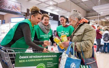 Ma zárul a Magyar Élelmiszerbank karácsonyi akciója - három kaposvári áruház csatlakozott