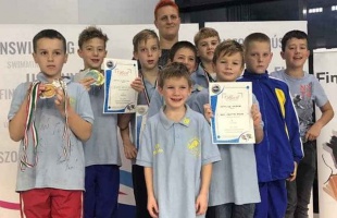 Nagyszerű eredmények a Cápa-Serdülő-Junior Uszonyos Országos Bajnokságon