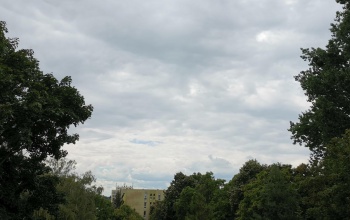 Hol meleg, hol csapadékos, őszies. Változékony lesz az időjárás a héten