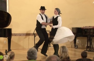 Színpadon a művésztanárok