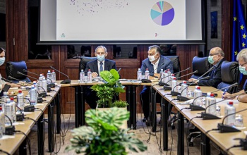 Október 1-jétől kötelezően mérik a diákok testhőmérsékletét az iskolákban