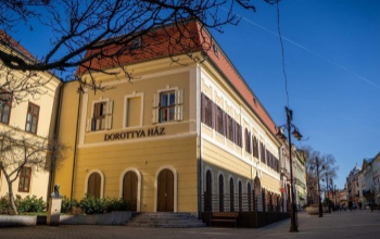 Közös tánc Kossuth téren: csütörtökön ismét civil nap