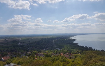 Ezt a kilátót látogatták a legtöbben idén a Balatonnál