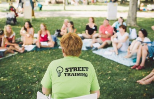 Élményalapú tanulás a Balatonnál – jön a Street Training!