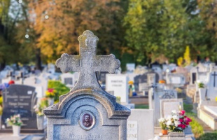 Megszaporodnak a bűncselekmények halottak napja idején