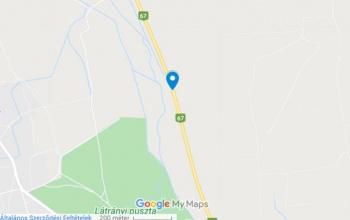 Két autó ütközött össze a 67-esen