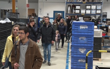 A modern gyárak éjszakáján vendégek jártak a Videotonban