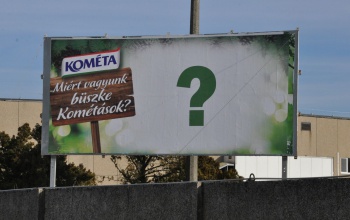 Új év, újabb rejtélyes plakát a Kométánál