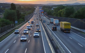 Tovább drágulhatnak az autópálya-matricák és pótdíjak 2027-ben