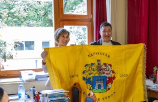 Emlékzászlót kapott a Zrínyi Ilona Általános Iskola