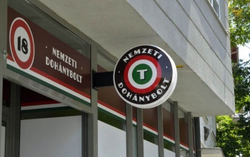 Ezrével ellenőrzik a dohányboltokat