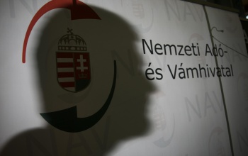 NAV: megkezdődött a folyószámla-kivonatok és a pótlékértesítők kiküldése