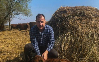 Egymillió forinttal támogatta a kórházat Mihalecz András