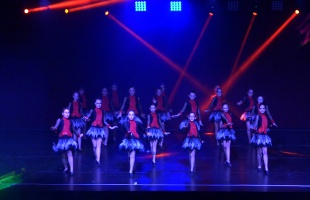Látványsport '18 - Mikrokozmosz Művészeti Iskola: Fabulous Swing Dance