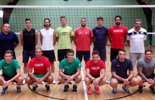Megkezdte a felkészülést a Fino Kaposvár bajnoki címvédő férfi röplabdacsapata