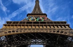 Marad az öt karika az Eiffel-tornyon?