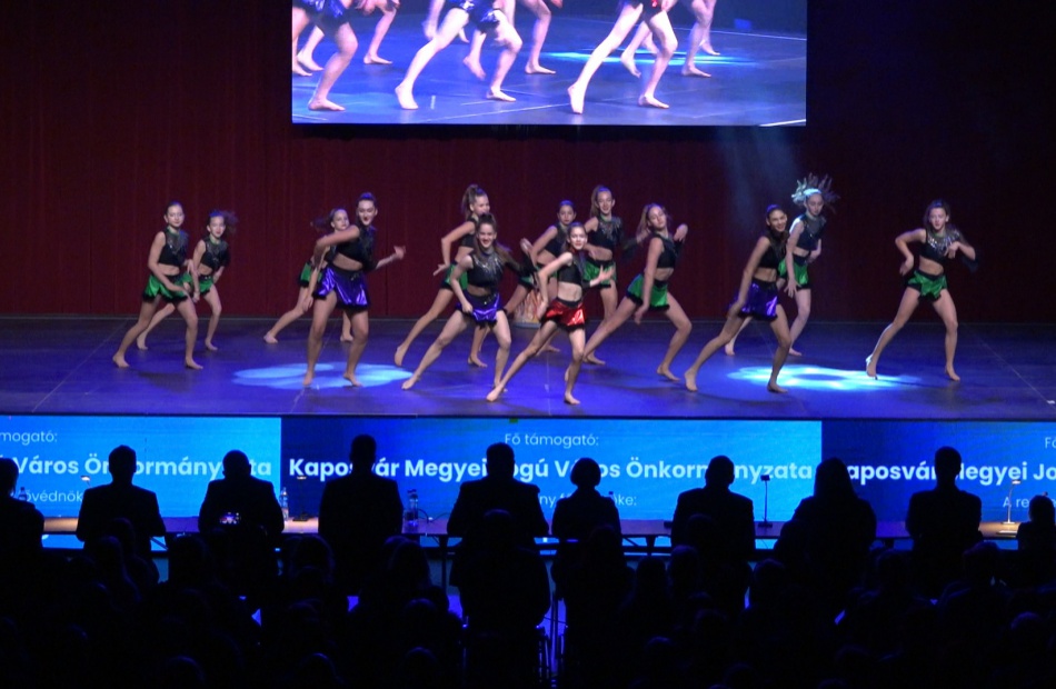Látványsport fesztivál 2023 - Bakó-Sas Fitnesz SE: Magic Routine