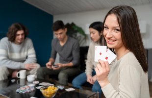 Pasziánsz, avagy az egyedül töltött játékidő pszichológiai előnyei