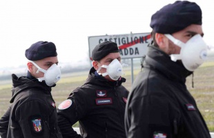 Koronavírus: lefújták a velencei karnevált is