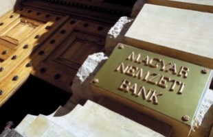 Figyelmeztetés: átverő e-mailek mennek ki a Magyar Nemzeti Bank nevében