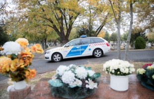 A rendőrség idén is jelen lesz a temetők környékén