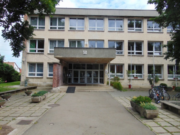 Ötvenéves a Kisfaludy Utcai Tagiskola