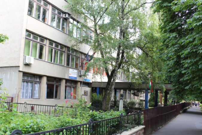 55 éve két iskolánk alapkövét is letették