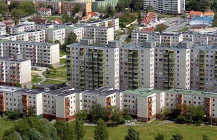 Somogyban nyolcévnyi bért kell összegyűjteni egy lakásra