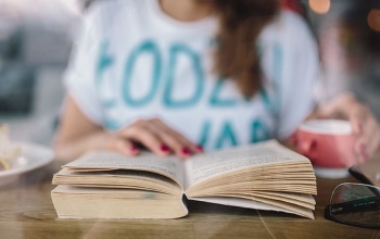 Hatalmas segítséget ad a Libri az első könyves íróknak