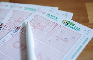 Kihúzták az Ötöslottó nyerőszámait