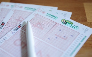 Kihúzták az Ötöslottó nyerőszámait