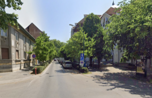 Már csak az útburkolat festése van hátra az E.ON gázvezeték-rekonstrukciójából a Bajcsyban