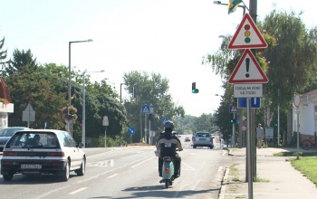 Elkészültek a jelzőlámpás csomópontok