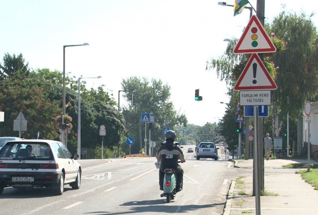 Elkészültek a jelzőlámpás csomópontok