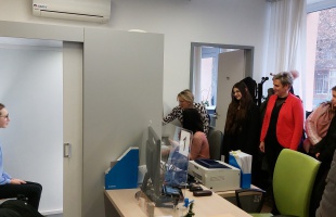 Kipróbálhatták magukat a fiatal diákok a kormányhivatalban