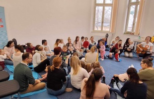 Pénteken újra Ringató