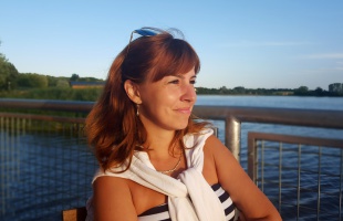 Bázelné Mihályka Szabina: jó érzés olyanok közt dolgozni, akikre felnéz az ember