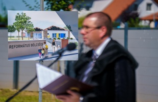 Bölcsődét épít a kaposvári református közösség