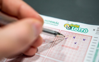 Íme az Ötöslottó nyerőszámai – tovább halmozódik a főnyeremény