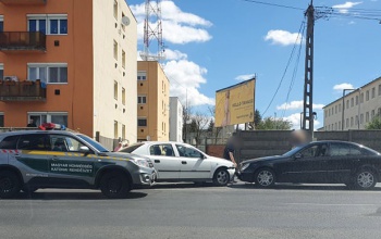 Baleset történt a Füredi úton, torlódásra kell számítani a Praktikernél