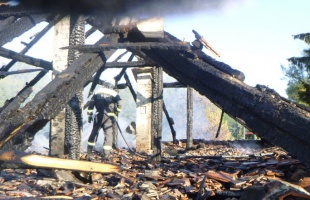 Lakóház és melléképület is égett Táskán